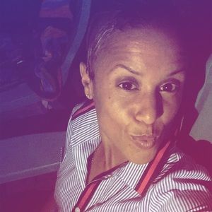 Meet your Posher, Vanessa